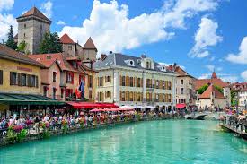 how to plan a trip to annecy france