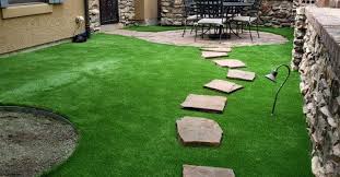 7 Artificial Turf Ideas For Small