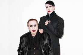 marilyn manson poses with father in