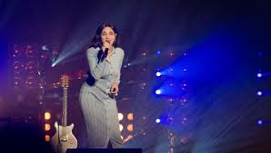 She rose to fame after participating in the television show nouvelle star, the french version of pop idol, in 2009, where she came in third. Camelia Jordana Camelia Jordana Twitter