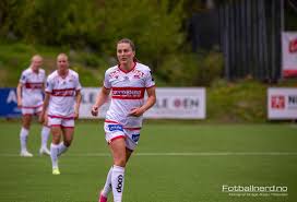 In the game fifa 21 her overall rating is 75. Vilde Boe Risa Er Ferdig I Sandviken Fotballnerd No