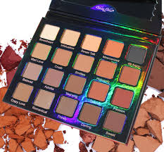 However, when you buy something through our retail links, we may earn an affiliate commission. Matte About You Eye Shadow Palette Violet Voss Cosmetics