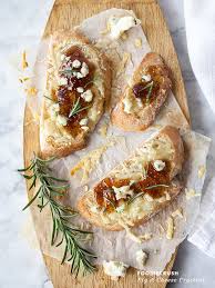 fig spread and cheese crostini