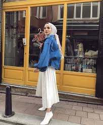 Войдите на сайт или зарегистрируйтесь, чтобы связаться с. Hijab Fashion Outfits Model Pakaian Hijab Gaya Berpakaian Model Pakaian