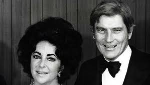 Warner of virginia died tuesday of heart failure at home in alexandria, virginia, with his wife and former sen. Euv2ibkspafh5m