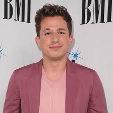 By submitting my information, i agree to receive personalized updates and marketing messages about charlie puth based on my information, interests, activities. Charlie Puth Hat Immer Noch Ehrfurcht Vor Der Zusammenarbeit Mit Elton John Music News Siing