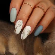 transfer foil nails great way for