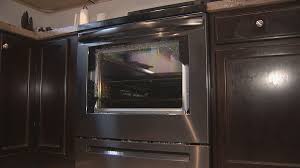 Charlotte Woman Claims Her Oven Glass