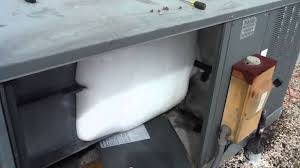 air conditioner freeze in the summer