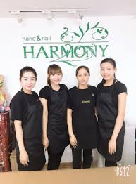 tạp dề nhân viên harmony nail spa