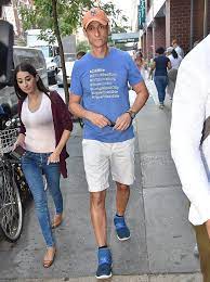 Why Anthony Weiner Walked Free After ...