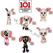 disney 101 dalmatian street dog 10 034