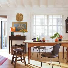 Tips For Mixing Wood Furniture And