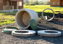 how much does a septic tank cost a