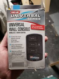 Genie Universal Series Wall Console