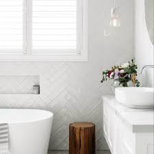 Cottage Gloss White Rustic Bathroom