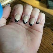 nail design hermiston or last