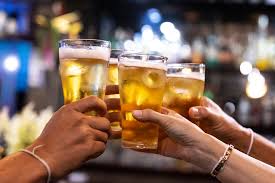 Gov. Hochul extends deadline for bars to apply for Sunday morning liquor permit