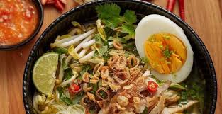 Sebagai salah satu ikon kuliner indonesia, keberadaan soto ayam memang sudah tidak diragukan lagi. 14 Resep Soto Ayam Terlezat Dari Berbagai Daerah Di Indonesia