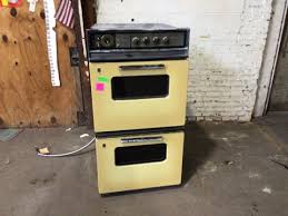Reduced Wall Oven Hotpoint Electric