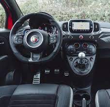 Fiat 500 abarth innenraum