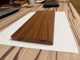 skirting laminated wooden flooring