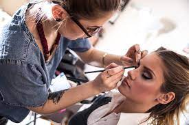 a makeup artist for mac cosmetics