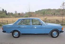 1980 mercedes 123 in china blue color