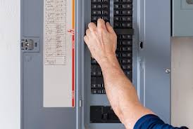 how to reset a tripped circuit breaker