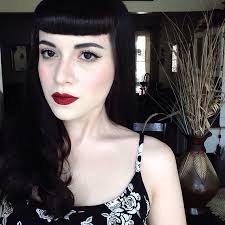 Dramatic red lips for a night out? Suavecita On Twitter Black Hair Fair Skin Red Lips Yes Please Nessdeetz Wearing Fortitude Lipstick Suavecitalipsticks Suavecitalipgrips Https T Co Ldoejaafrd