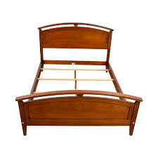Ethan allen bedroom furniture is one of the pictures contained in the category of bedroom and many more images contained in that category. 58 Off Ethan Allen Ethan Allen Queen Arched Panel Wood Bed Beds