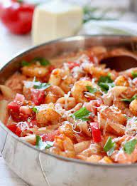 shrimp pasta in tomato cream sauce