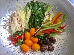 Resipi dan cara masak siakap stim limau seperti menu absolute thai. Resepi Ikan Siakap Stim Lemon Ala Thai