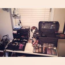 s makeup application travel and