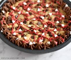 Here is my collection of cakes, cookies and desserts that you can easily prepare for your valentine. Valentine Cookie Cake