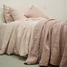 Pink Linen Bedding For A Touch Of Pink