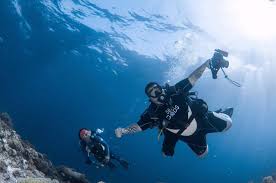 scuba diving in malapascua island the