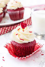 red velvet cupcakes just so tasty