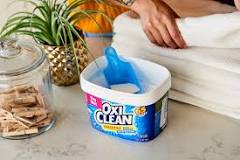 What can you not mix with OxiClean?