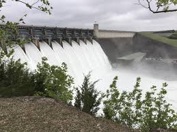 dam gates reopen at table rock lake to