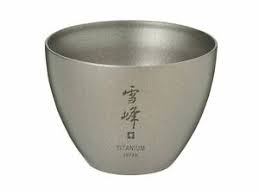 This 14 fluid oz, titanium cup/pot with an ergonomic handle. Snow Peak Titanium Tw 020 Sake Cup Titan Japan F S Neu Ebay