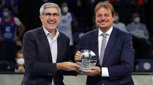 Ergin Ataman, Ödülünü Jordi Bertomeu'dan Aldı - Ajansspor.com
