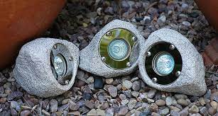 3 X 10w Garden And Pond Rock Light Set