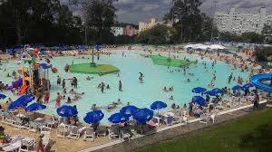 Desafio da piscina | quem derreter a pedra de gelo ganha 3 irmãs demais. Temporada De Piscinas Do Sesc Em Porto Alegre Segue Ate 11 3 Sesc Rs