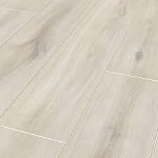 Aquaseal, dream home, dream home xd, major brand Berwick White Oak Moisture Resistant Laminate Flooring 1 48m2 Wickes Co Uk