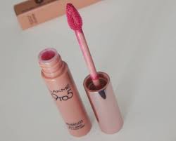 Lakme 9 to 5 Fuchsia Suede Weightless Matte Mousse Lip and Cheek Color  Review