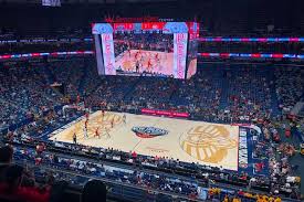 new orleans pelicans basketball game at