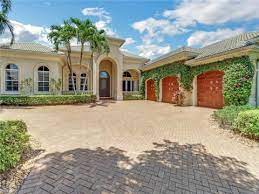 vineyards naples real estate 8 homes