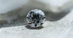 how to spot a fake diamond jewelry