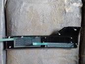 43022424 43022425 hoover front panel in black,used,1 screw ...